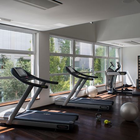 Magna Pars L'Hotel A Parfum, Small Luxury Hotels Of The World Μιλάνο Εξωτερικό φωτογραφία The gym at the Mandarin Oriental, Munich