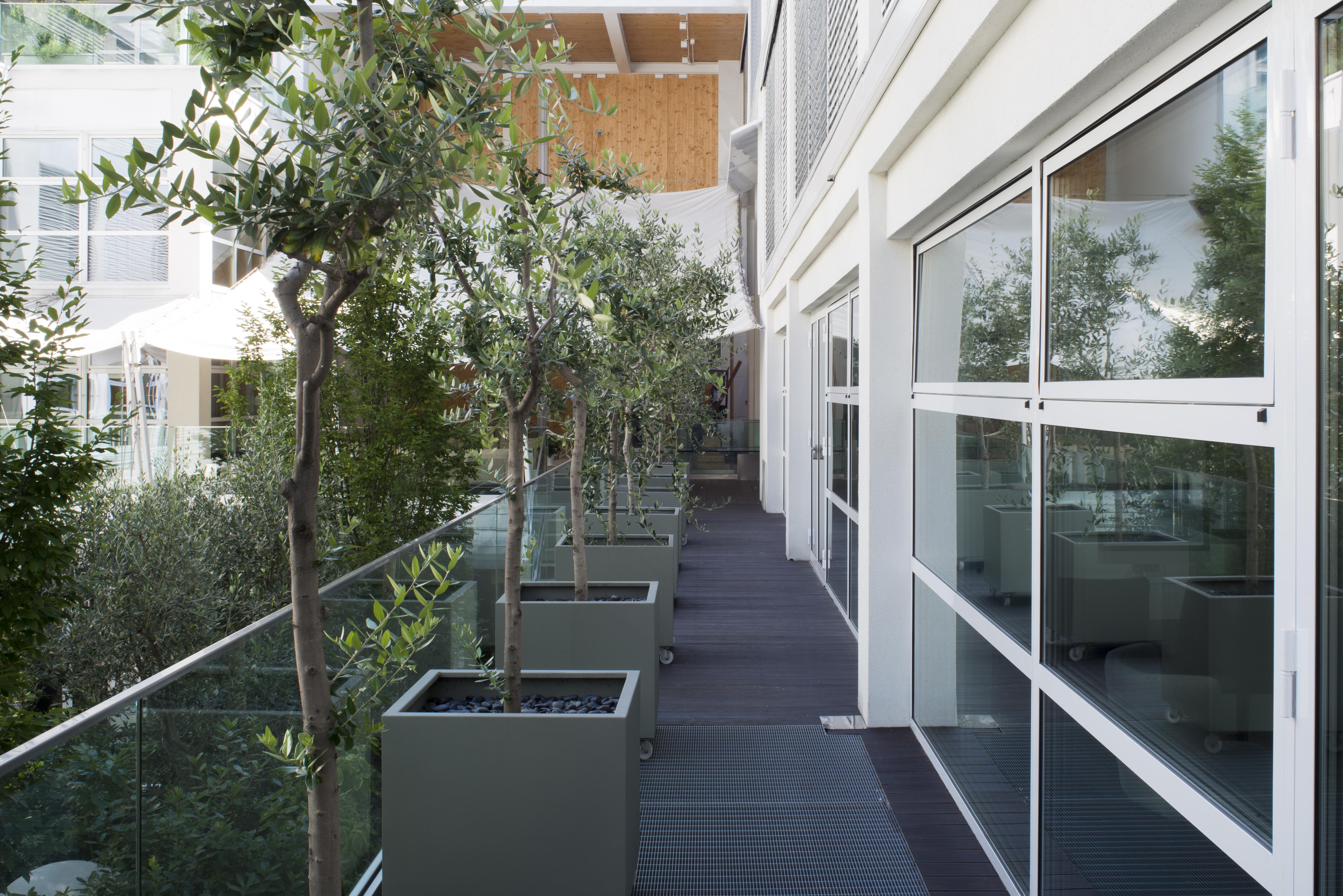 Magna Pars L'Hotel A Parfum, Small Luxury Hotels Of The World Μιλάνο Εξωτερικό φωτογραφία The interior of the building