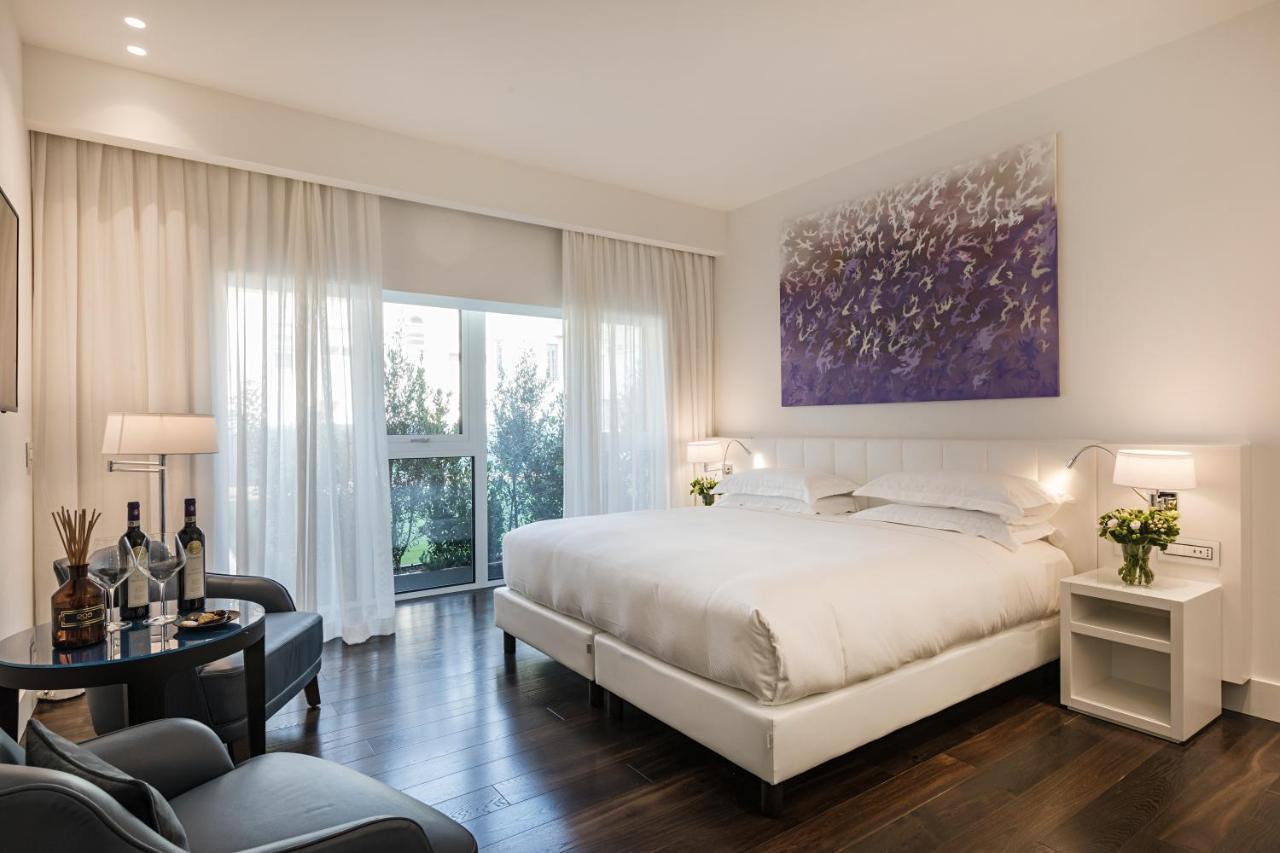 Magna Pars L'Hotel A Parfum, Small Luxury Hotels Of The World Μιλάνο Εξωτερικό φωτογραφία Deluxe room